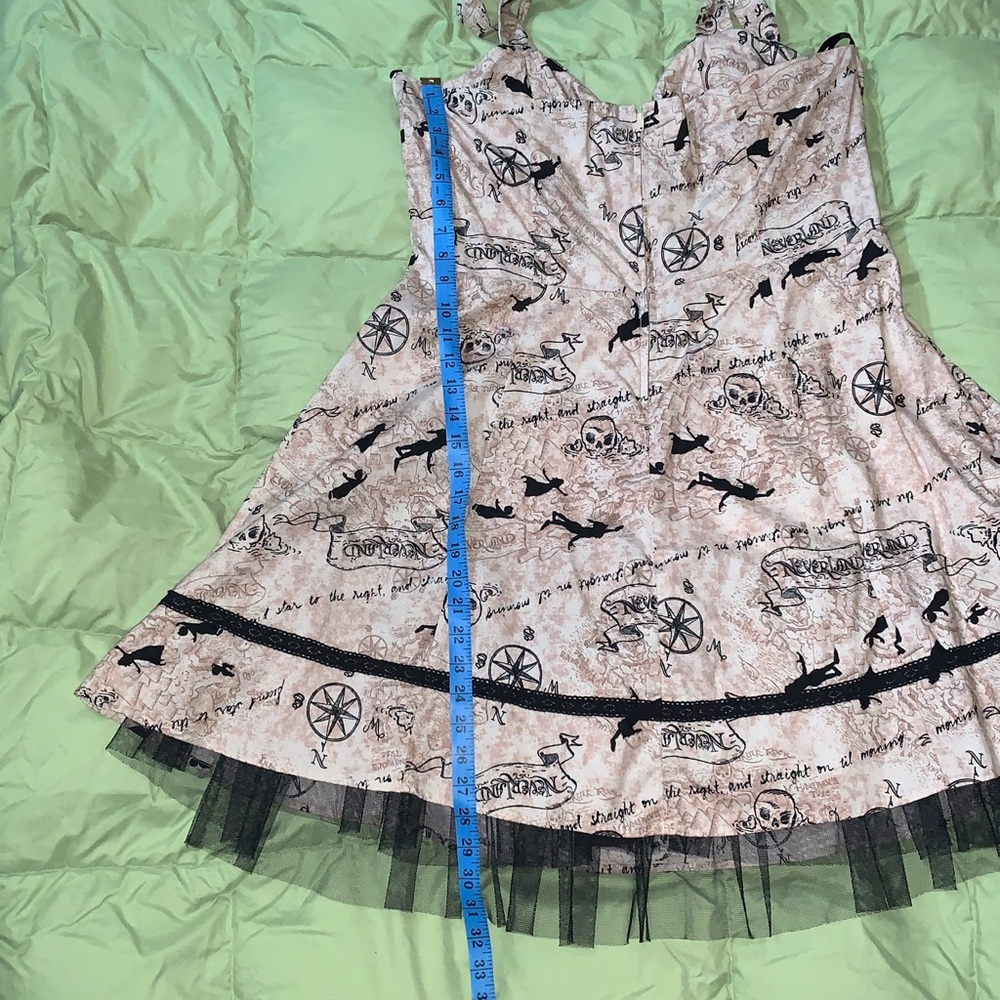 Disney - Adult Neverland Dress - Picture 14 of 16